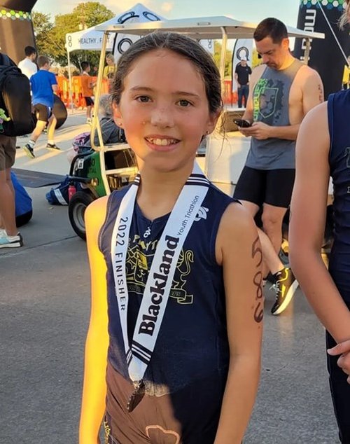 Meet Playtri Athlete Hallie Hackler