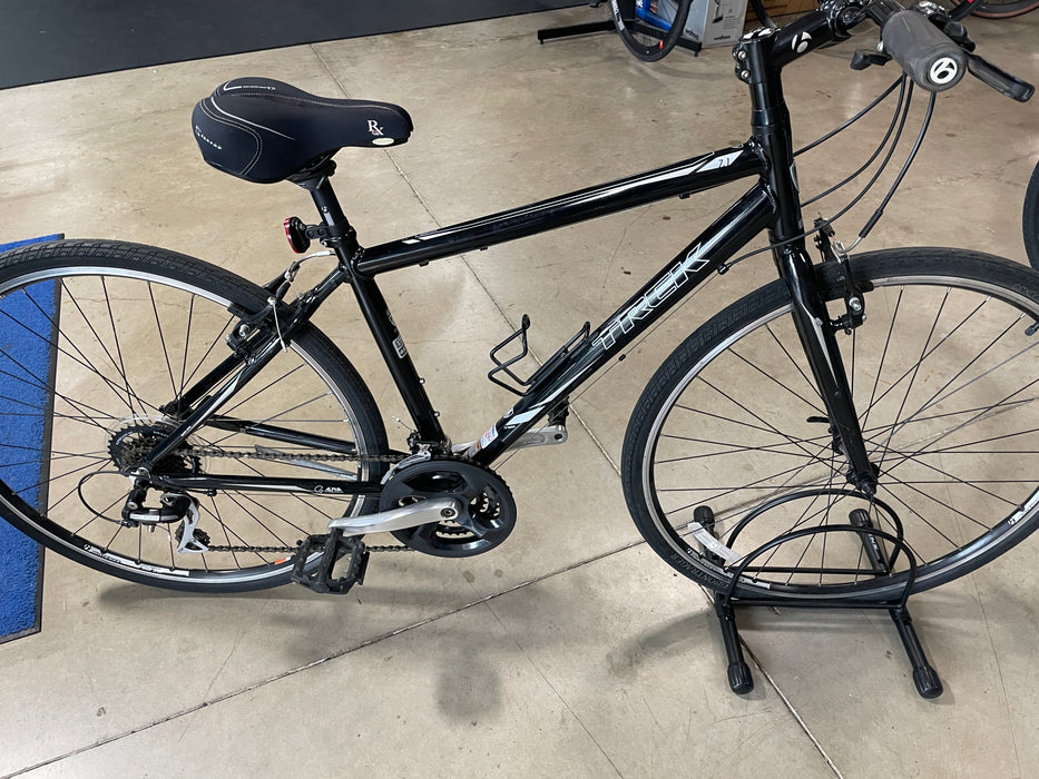 trek 7.1 fx hybrid bicycle Trek FX 7.1 Shimano Acera 2020