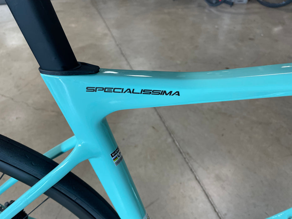 Bianchi Specialissima Comp Shimano 105 12S - 2025