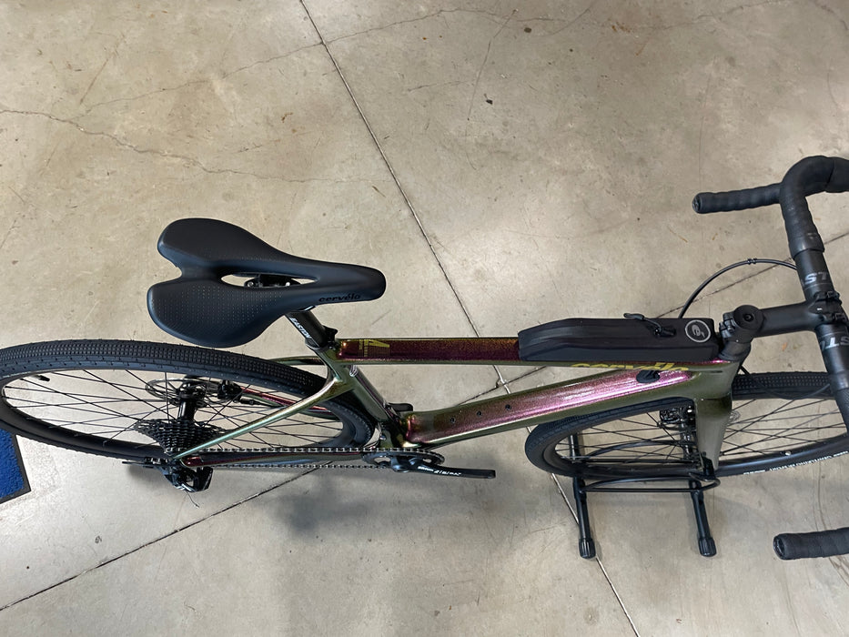 Cervelo Aspero SRAM Apex 11 Speed Purple Sunset Demo — Playtri