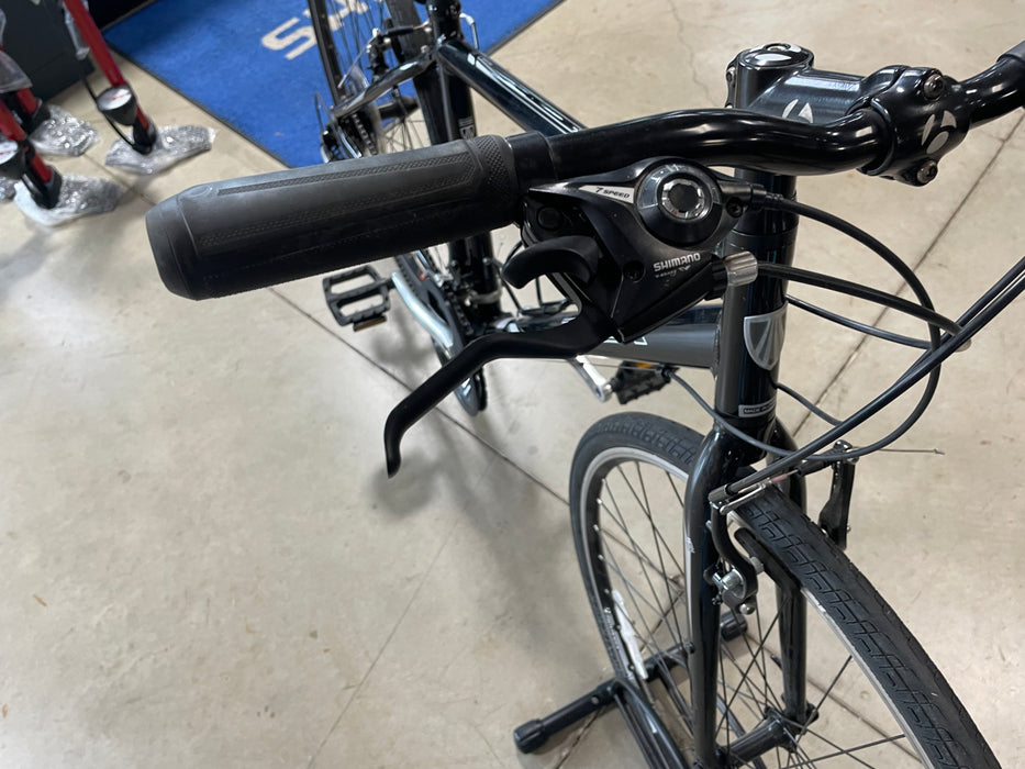 trek 7.1 fx bicycle Trek FX 7.1 Shimano Acera 2020