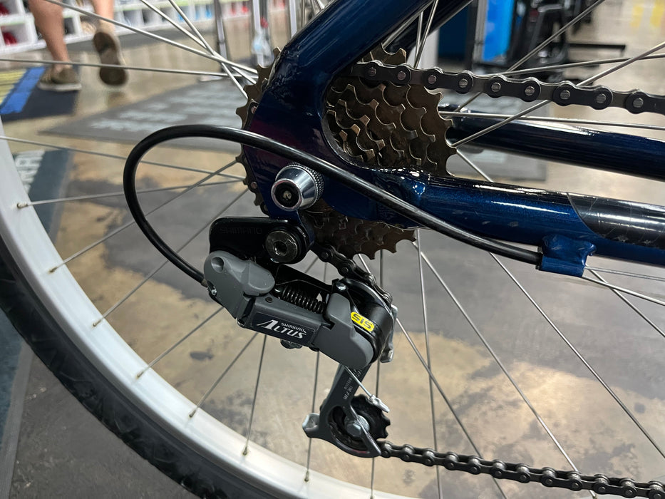 Cannondale M200 7 Speed Mountain Bike - Blue Fade USED