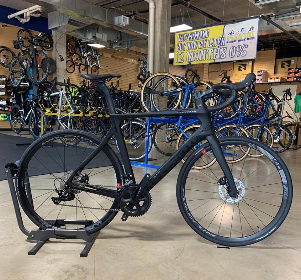 Road Bike Pinarello Paris Disk Pinarello Paris Shimano 105 11