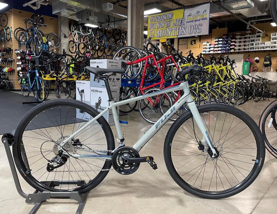 fuji urban bike Fuji Absolute 1.7 Shimano Alivio