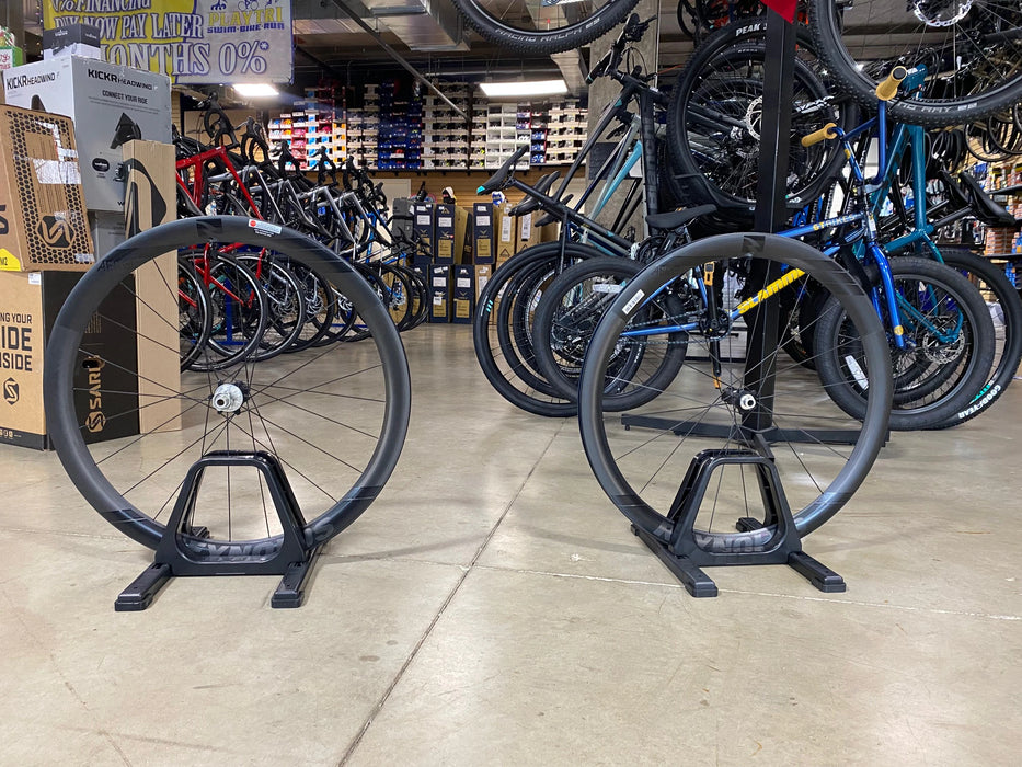 Reynolds Aero 46 Disc Carbon Clincher Tubeless Wheelset — Playtri Reynolds Aero 46 Disc Carbon Clincher Tubeless Wheelset — Playtri