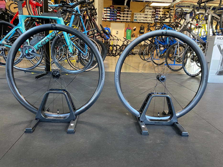 Reynolds ATR 700c Gravel Tubeless Disc Carbon Wheelset