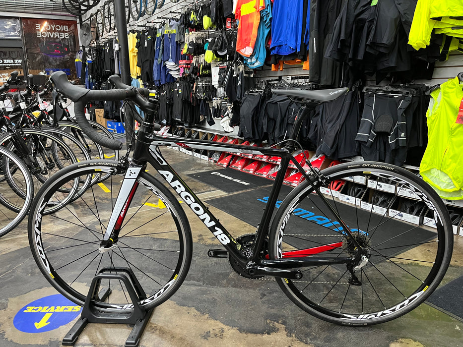 Argon 18 Gallium Pro Rim Shimano 105 11 Speed- Black/Speed White 2019 DEMO