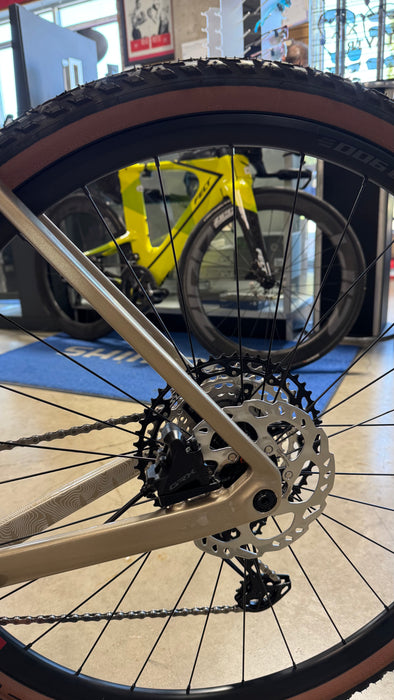 Bianchi Arcadex Comp Shimano GRX 610/822