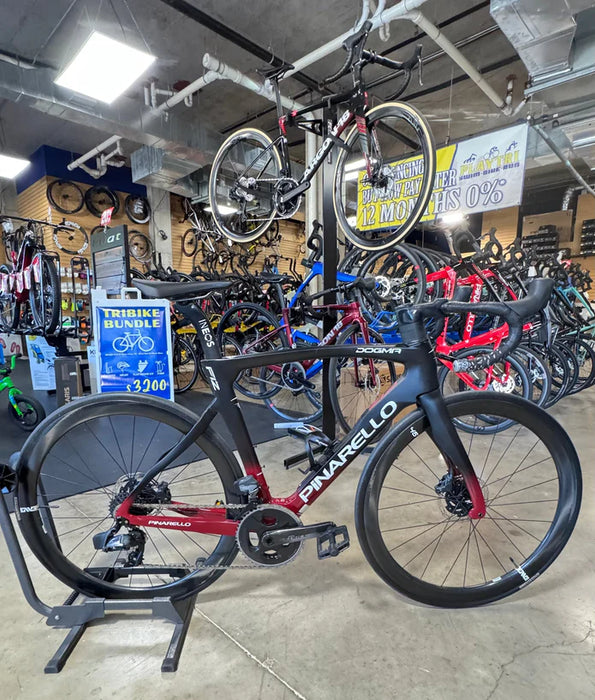 Pinarello Dogma F12 Force Enve 4.5 Wheels - New DEMO Tradein