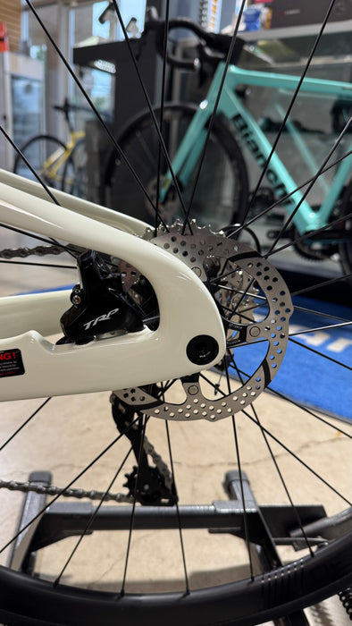 Felt IAX ADV US 28"x58cm 24S 105