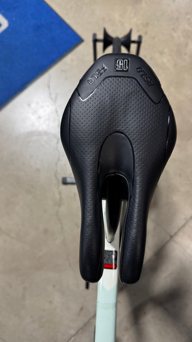 Felt IAX ADV US 28"x58cm 24S 105