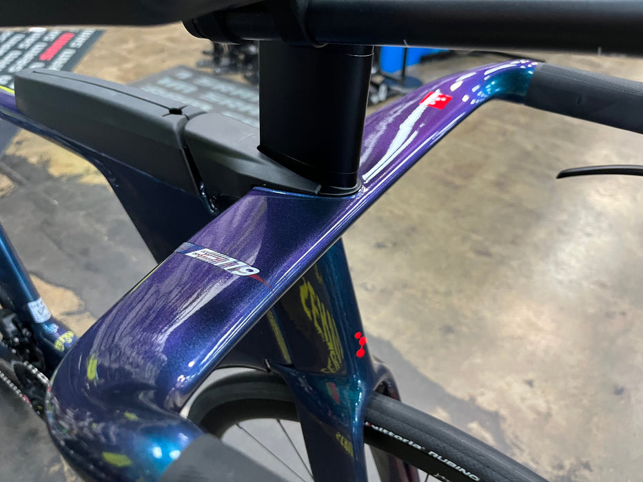 Argon 18 E-119 Tri+ Disc SRAM Force AXS - Dig Me Beach Reflects 2024