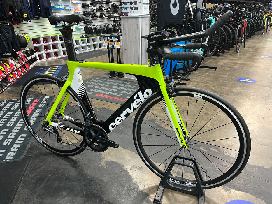 Cervelo P3 Shimano Ultegra Di2 11 Spd - DT Swiss P1800 Spline - Fluor/Blk/Wht DEMO