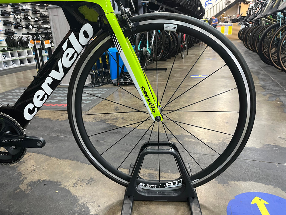 Cervelo P3 Shimano Ultegra Di2 11 Spd - DT Swiss P1800 Spline - Fluor/Blk/Wht DEMO