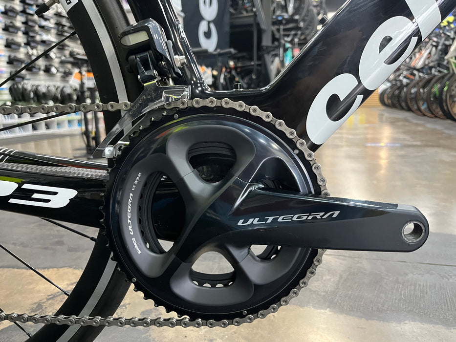 Cervelo P3 Shimano Ultegra Di2 11 Spd - DT Swiss P1800 Spline - Fluor/Blk/Wht DEMO