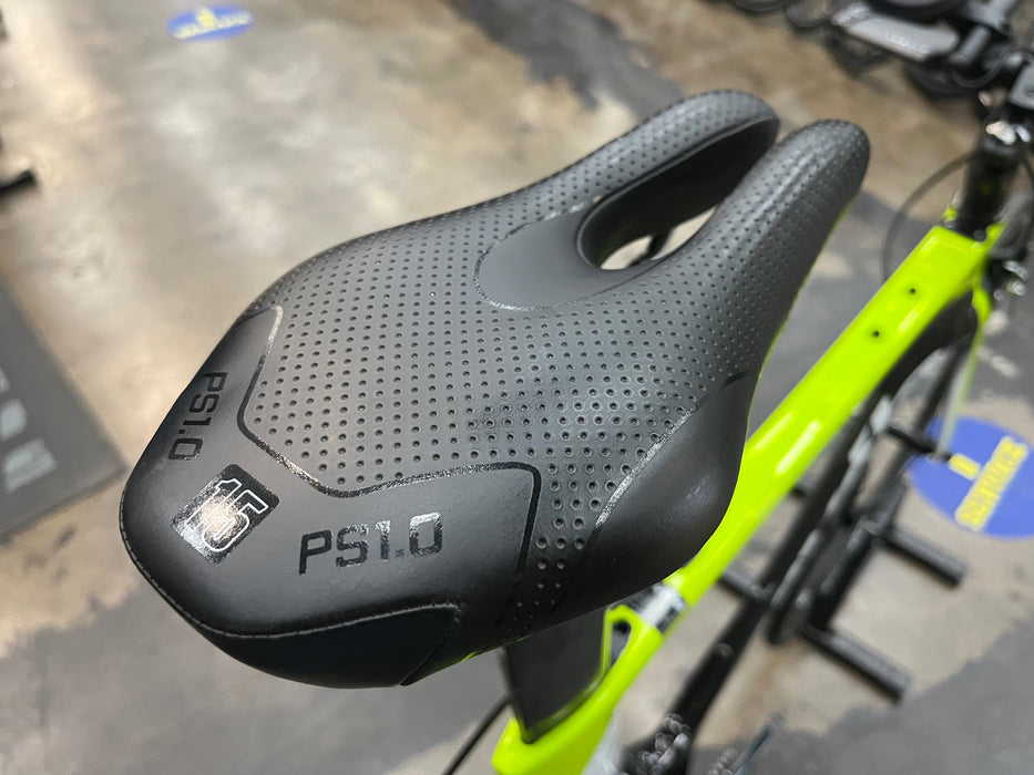 Cervelo P3 Shimano Ultegra Di2 11 Spd - DT Swiss P1800 Spline - Fluor/Blk/Wht DEMO