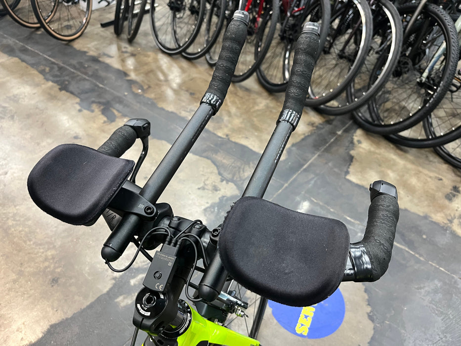 Cervelo P3 Shimano Ultegra Di2 11 Spd - DT Swiss P1800 Spline - Fluor/Blk/Wht DEMO