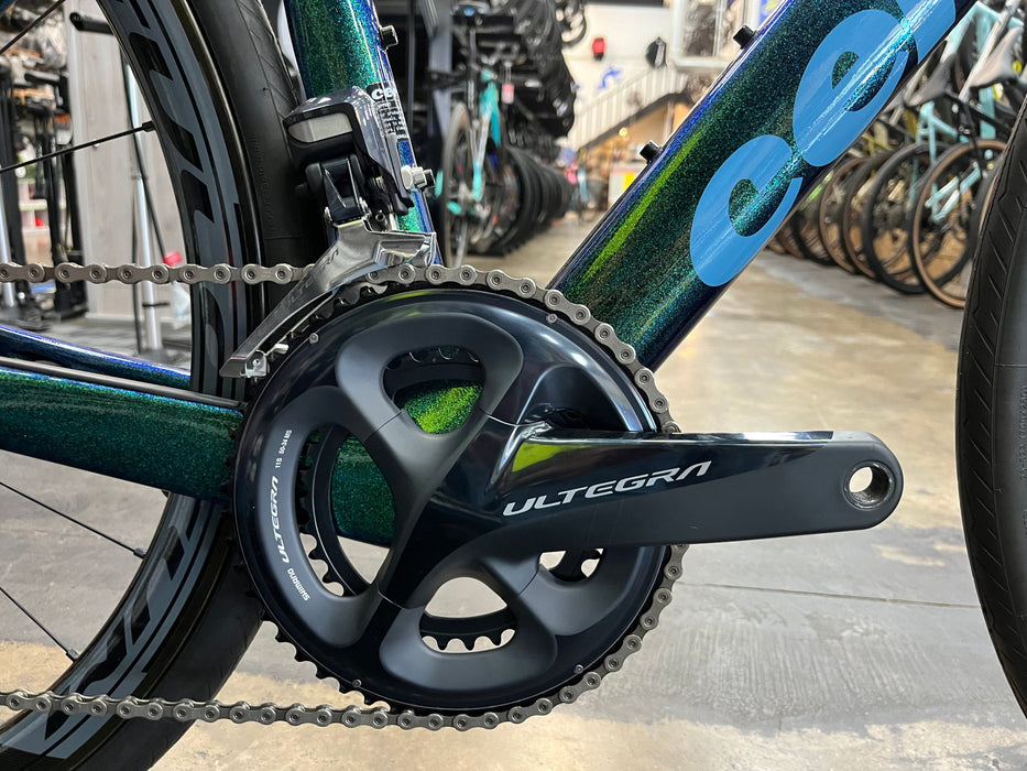 Cervelo Caledonia-5 Disc Ultegra Di2 11 Speed with Fulcrum Wind 40 Wheels - Oasis