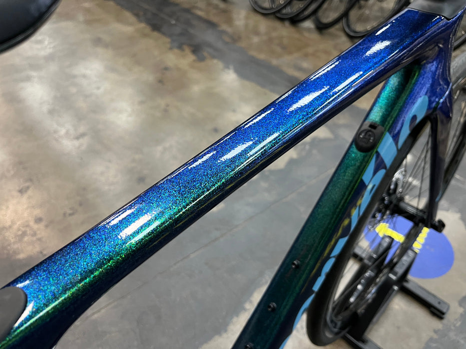 Cervelo Caledonia-5 Disc Ultegra Di2 11 Speed with Fulcrum Wind 40 Wheels - Oasis