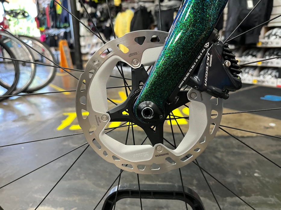 Cervelo Caledonia-5 Disc Ultegra Di2 11 Speed with Fulcrum Wind 40 Wheels - Oasis