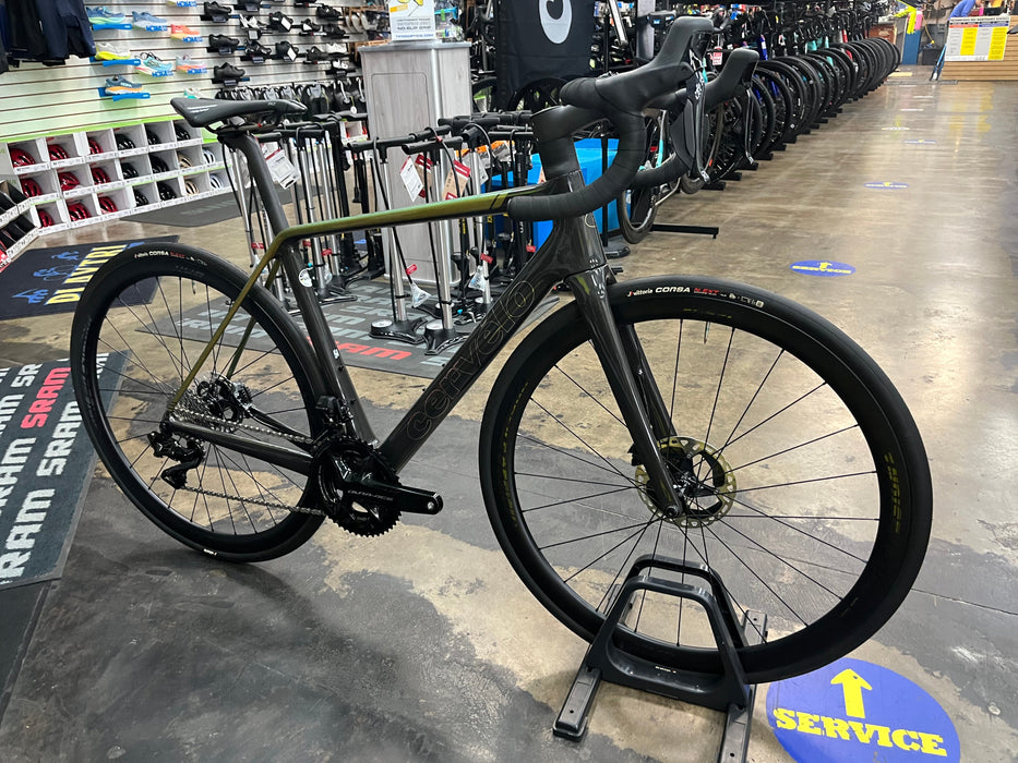 Cervelo R5 Shimano Dura-Ace Di2 12-Speed w/Profile Design GMR 38 Wheels - Lime/Black