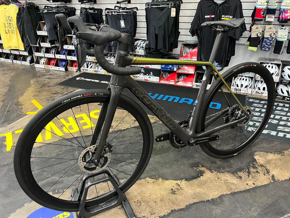 Cervelo R5 Shimano Dura-Ace Di2 12-Speed w/Profile Design GMR 38 Wheels - Lime/Black