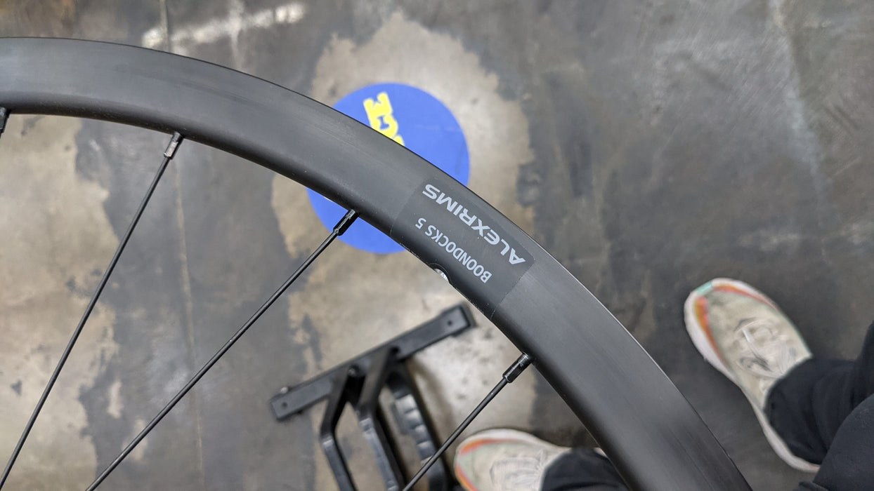 Alexrims Boondocks 5 Clincher Disc Brake Wheelset DEMO